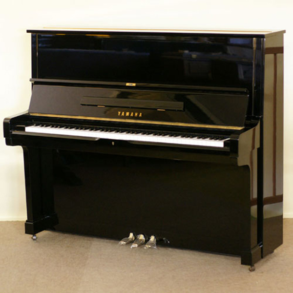 đàn piano yamaha u2h được yêu thích tại việt thương shop